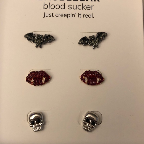 Baublebar Blood Sucker 3 Pair Stud Earring Set Bat, Vampire Lips & Skull NIB - Picture 2 of 12